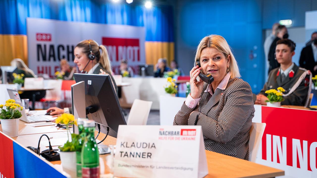Klaudia Tanner / Bundesministerin für Landesverteidigung